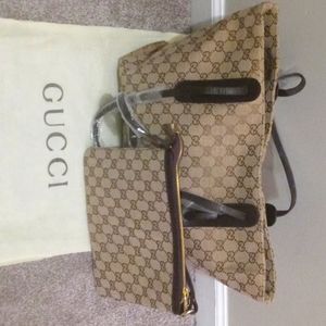 Two gucci bag